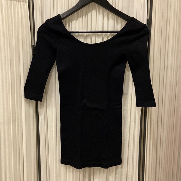 GUC * Guess by Marciano * Half Sleeve Ribbed Stretch Top * Size XS/S - Picture 1 of 4